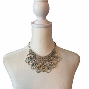 #739 Silver Tone Hammered Circle Bib Necklace Turquoise Beads